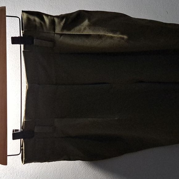 Forever 21 Green Paperbag Style Pants - Picture 2 of 5